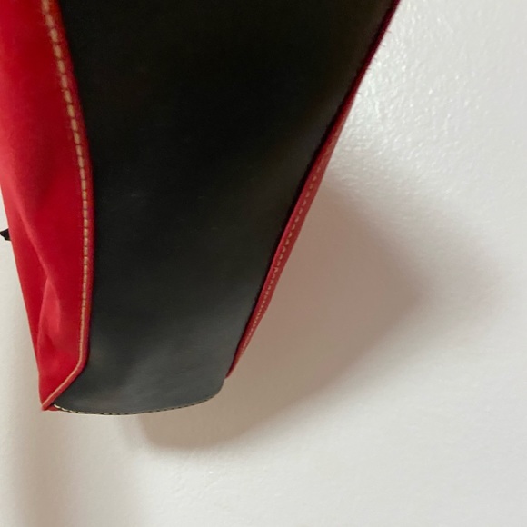 nine west red shoulder bag purse - Picture 8 of 10